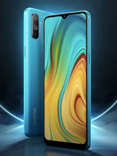 This Realme phone coming with 4 GB RAM, 64 GB storage and three cameras