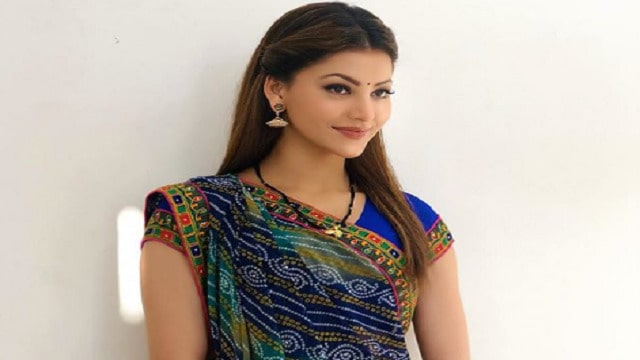 Did Urvashi Rautela get married amid the lockdown, post a picture of her wearing a sari and Mangalsutra