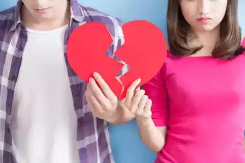 These 3 things are alarm bells for relationship