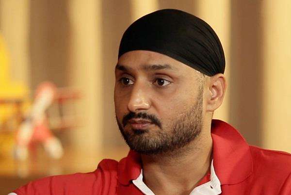 Why Harbhajan Singh had to apologize to all the doctors of India, know what is the whole matter