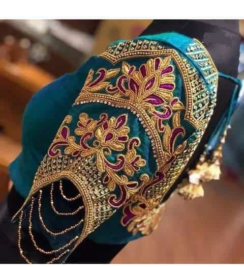 Such designs of sleeves will look beautiful on a blouse