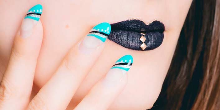 Look stylish with these beautiful designs of nail art