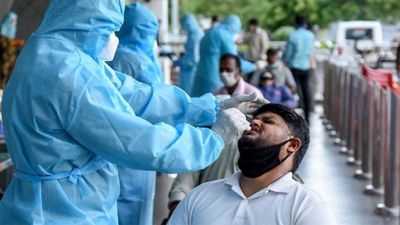 भारत कोरोना संक्रमण की दूसरी लहर से नए मामले फिर 2 लाख से पार